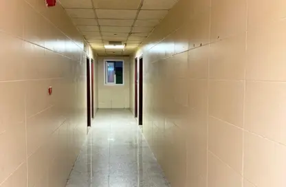 سكن عمال - استوديو للايجار في الصجعة - الشارقة