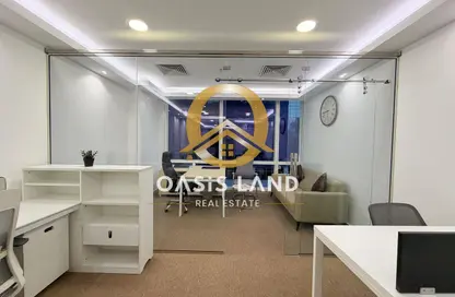 مكتب - استوديو - 1 حمام للايجار في الخليج التجاري - دبي