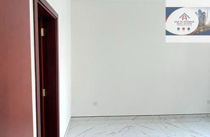 Apartment - 1 Bedroom - 2 Bathrooms for rent in Qasimia 10 building - Al Mahatta - Al Qasimia - Sharjah Apartment - 1 Bedroom - 2 Bathrooms for rent in Qasimia 10 building - Al Mahatta - Al Qasimia - Sharjah