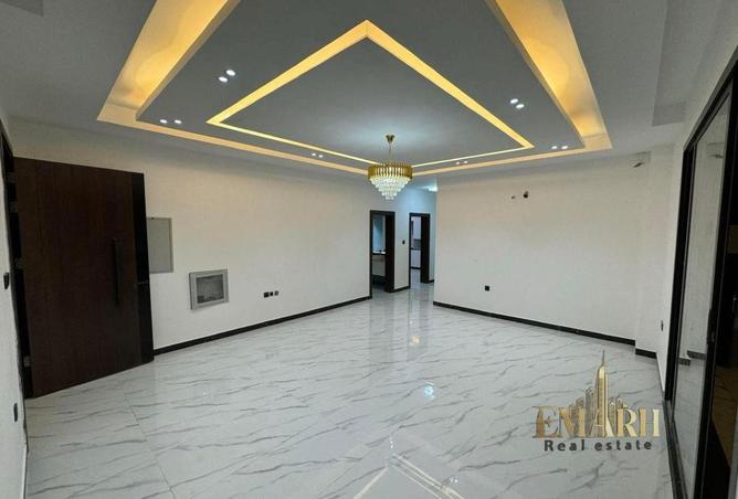 88292287 - Property Image 2