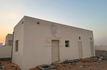 Land - Studio for rent in Al Bataeh - Sharjah