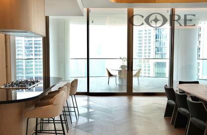 Apartment - 4 Bedrooms - 6 Bathrooms for rent in Jumeirah Living Business Bay - Peninsula - Business Bay - Dubai