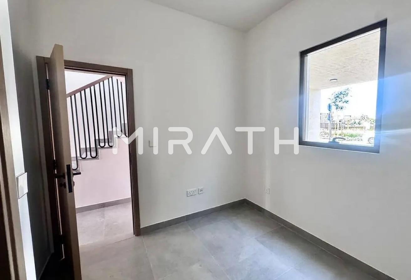 Brand New | Spacious | Prime Location photo 13