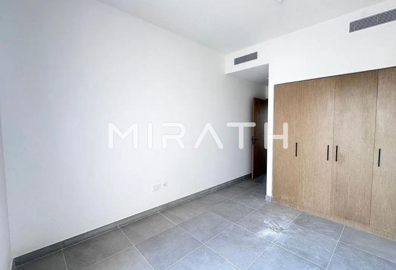 Brand New | Spacious | Prime Location photo 10