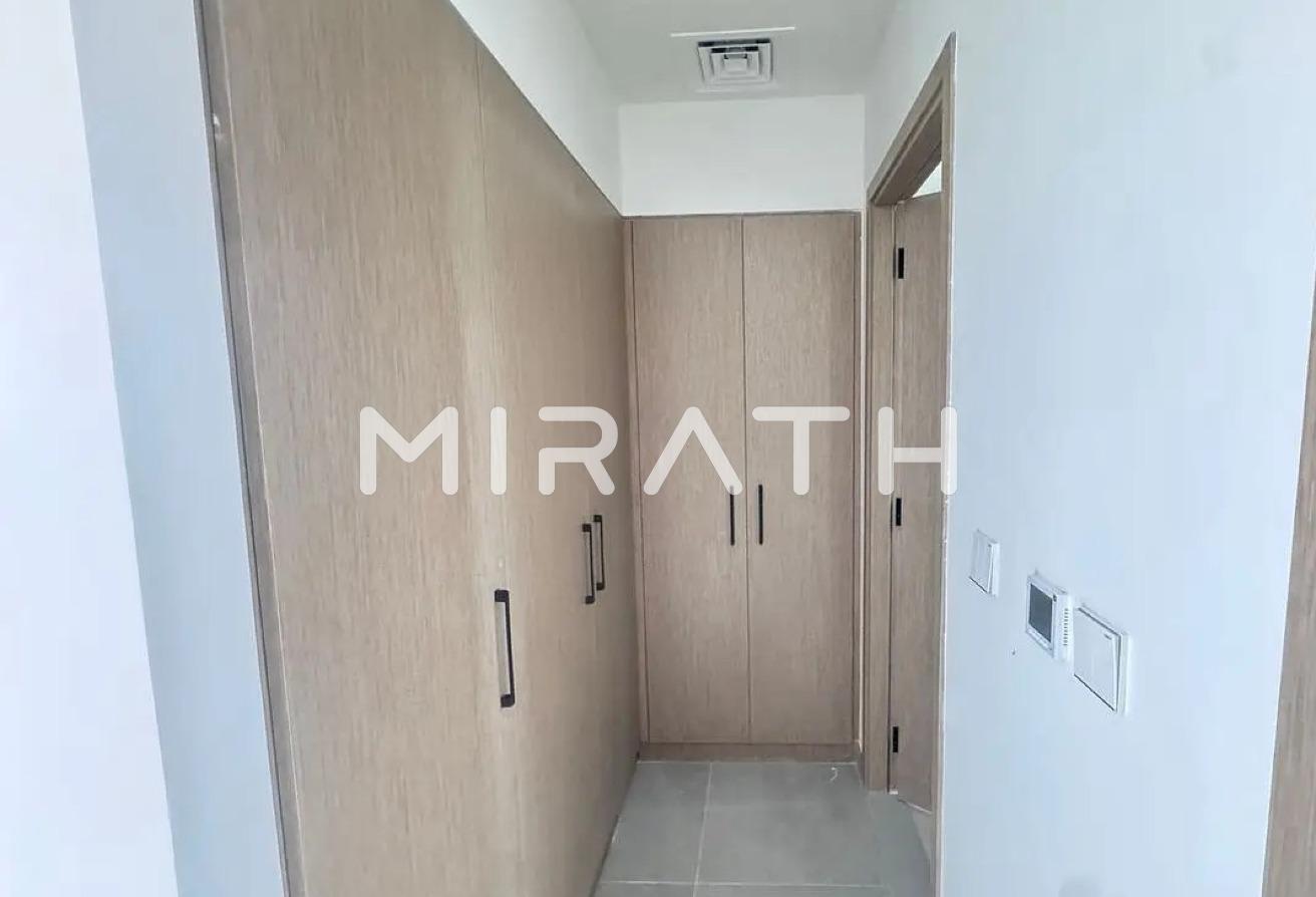 Brand New | Spacious | Prime Location photo 11