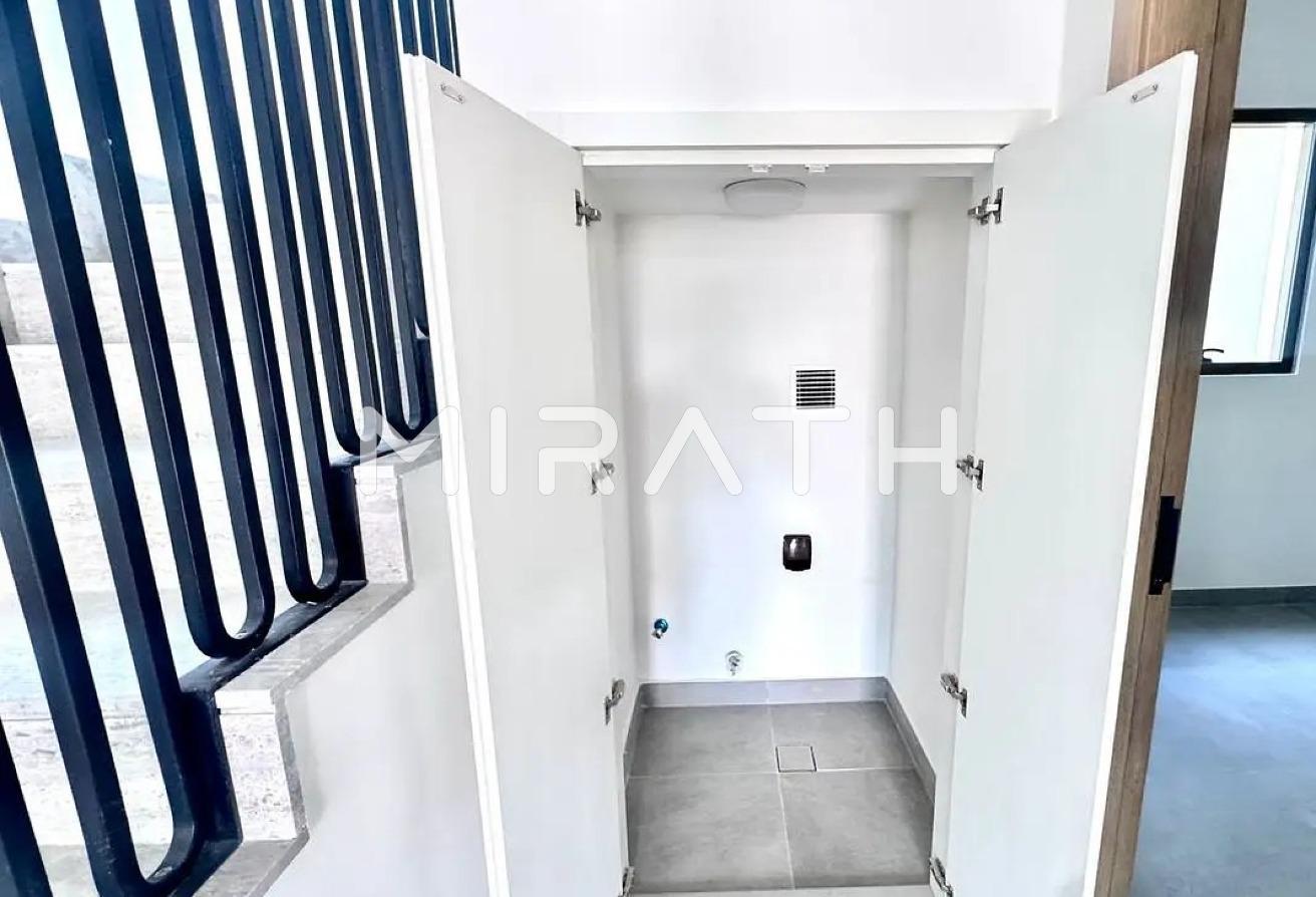 Brand New | Spacious | Prime Location photo 7