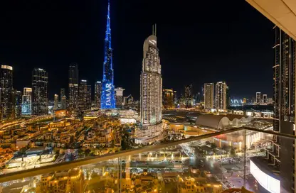 Apartment - 2 Bedrooms - 2 Bathrooms for rent in Burj Royale - Downtown Dubai - Dubai