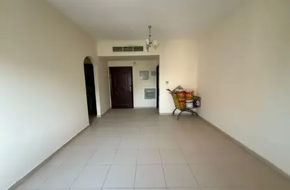 شقة - غرفة نوم - 2 حمامات للايجار في بناية البطينة 9 - البطينة - الشارقة