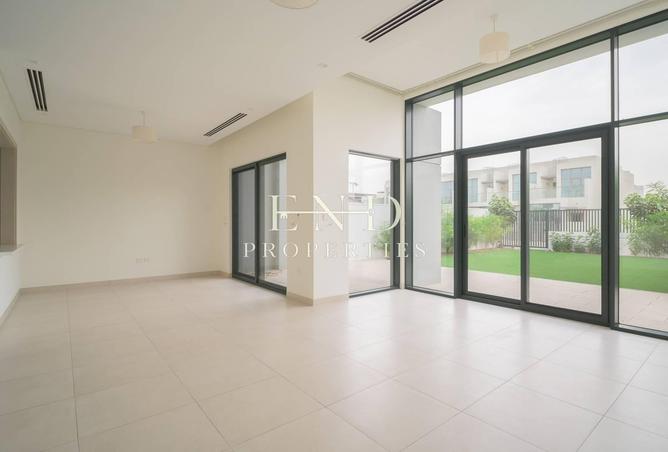 75027359 - Property Image 3