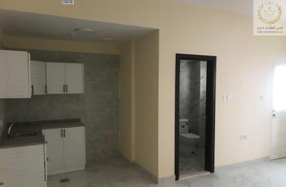 Apartment - Studio - 1 Bathroom for rent in Al Jurf Industrial 3 - Al Jurf Industrial - Ajman
