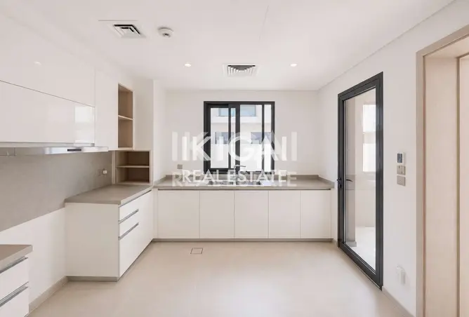 156905764 - Property Image 2