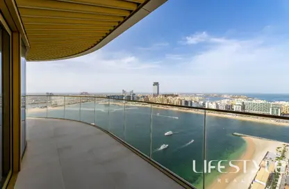 Apartment - 3 Bedrooms - 3 Bathrooms for sale in Grand Bleu Tower 2 - EMAAR Beachfront - Dubai Harbour - Dubai