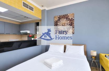 Apartment - Studio - 1 for rent in Burj Al Nujoom - Downtown Dubai - Dubai