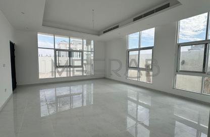 Villa - 4 Bedrooms - 5 Bathrooms for rent in Madinat Hind 3 - Dubai Land - Dubai