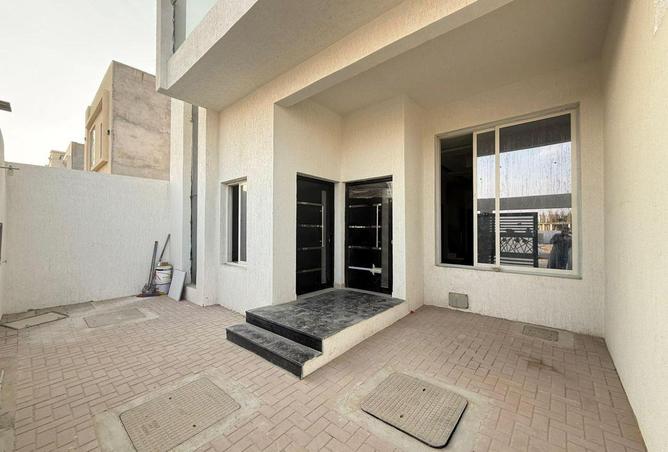 111403474 - Property Image 3