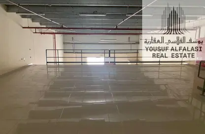 مستودع - استوديو - 1 حمام للايجار في 18 المنطقة الصناعية رقم - المنطقة الصناعية بالشارقة - الشارقة