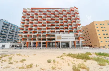Apartment - Studio - 1 Bathroom for sale in Binghatti Crystals - Dubai Silicon Oasis - Dubai