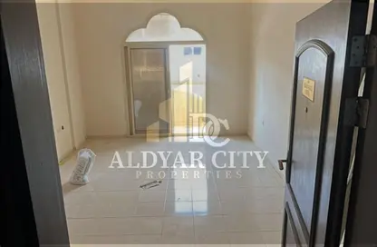 شقة - 2 غرف نوم - 2 حمامات للايجار في فلل الروضة 3 - 3  الروضة - الروضة - عجمان