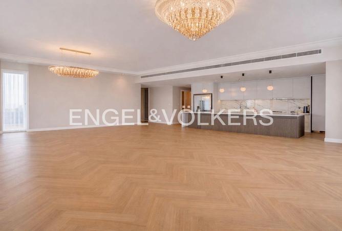 70284638 - Property Image 2