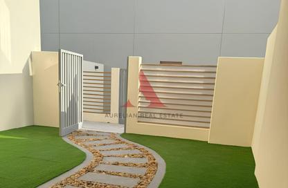 Townhouse - 2 Bedrooms - 3 Bathrooms for rent in Rukan 3 - Rukan - Dubai Townhouse - 2 Bedrooms - 3 Bathrooms for rent in Rukan 3 - Rukan - Dubai