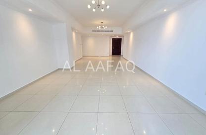 Apartment - 3 Bedrooms - 4 Bathrooms for rent in Al Majaz 1 - Al Majaz - Sharjah