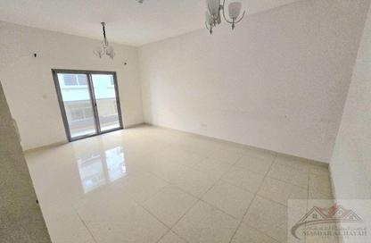 Apartment - 2 Bedrooms - 3 Bathrooms for rent in Muwaileh 29 Building - Muwaileh - Sharjah