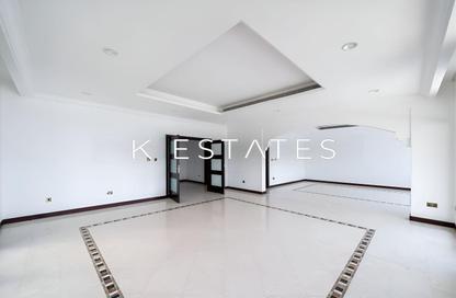 Villa - 5 Bedrooms - 6 Bathrooms for rent in Garden Homes Frond A - Garden Homes - Palm Jumeirah - Dubai