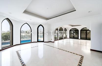 Villa - 5 Bedrooms - 6 Bathrooms for rent in Garden Homes Frond A - Garden Homes - Palm Jumeirah - Dubai