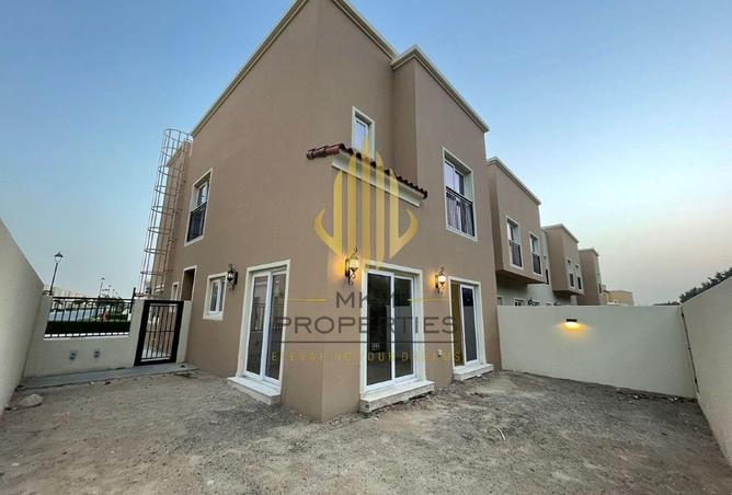 67433664 - Property Main Image