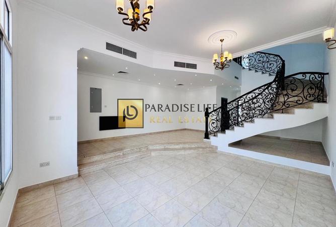 74247163 - Property Image 2