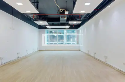 مكتب - استوديو - 2 حمامات للايجار في كابيتال جولدن تاور - الخليج التجاري - دبي