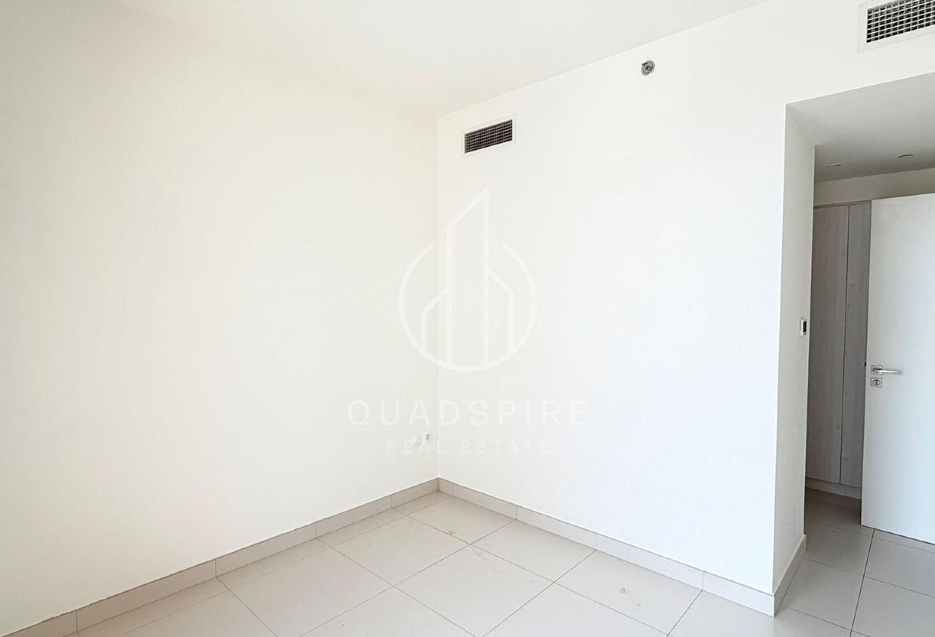 City & Pool View | Spacious Open Kitchen| Vacant photo 13