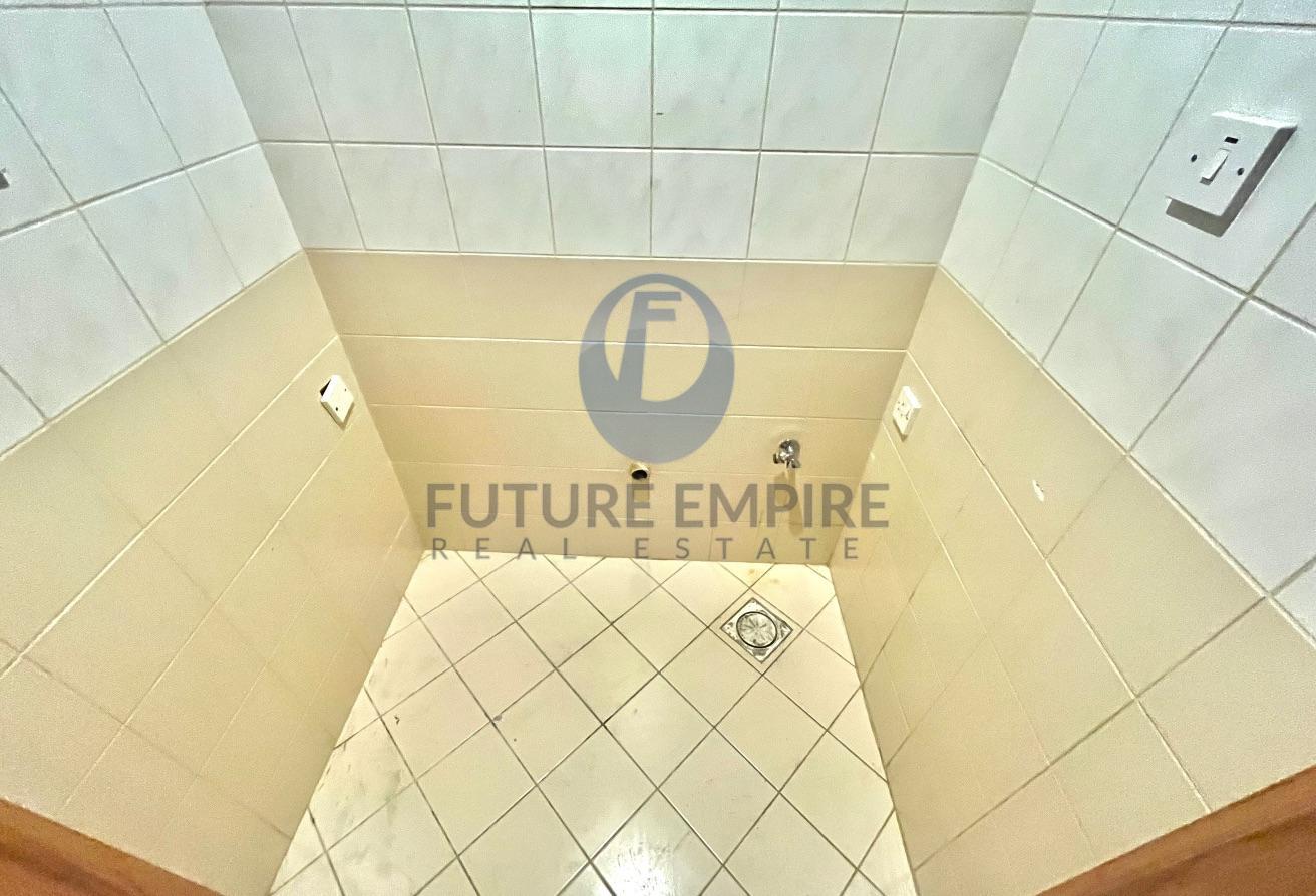 Chiller Free | Spacious 2BR | Gym Pool| 6 Cheques photo 5
