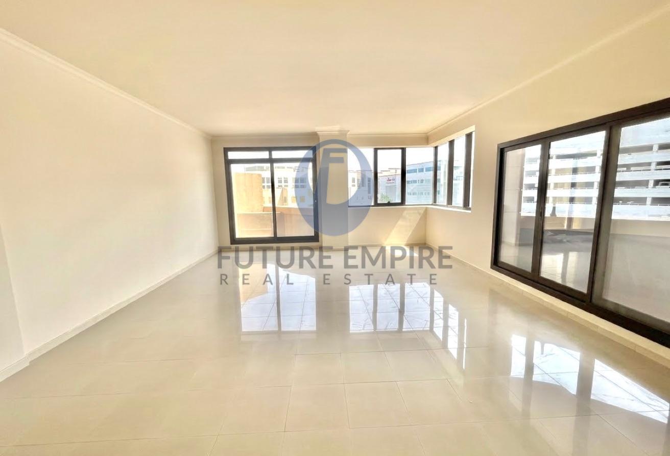 Chiller Free | Spacious 2BR | Gym Pool| 6 Cheques photo 4