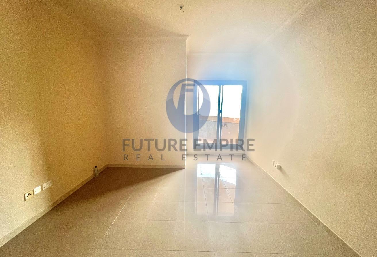 Chiller Free | Spacious 2BR | Gym Pool| 6 Cheques photo 8