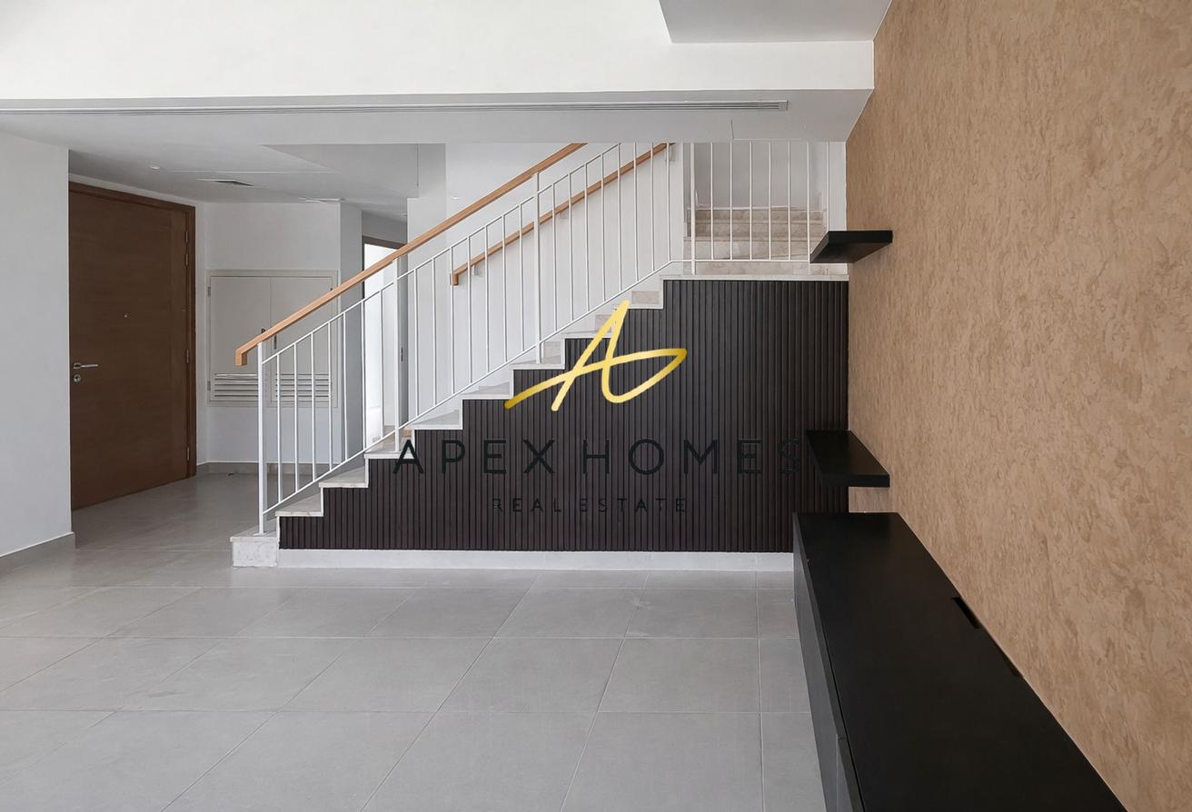 Family Villa | Green Belt | Parkside photo 7
