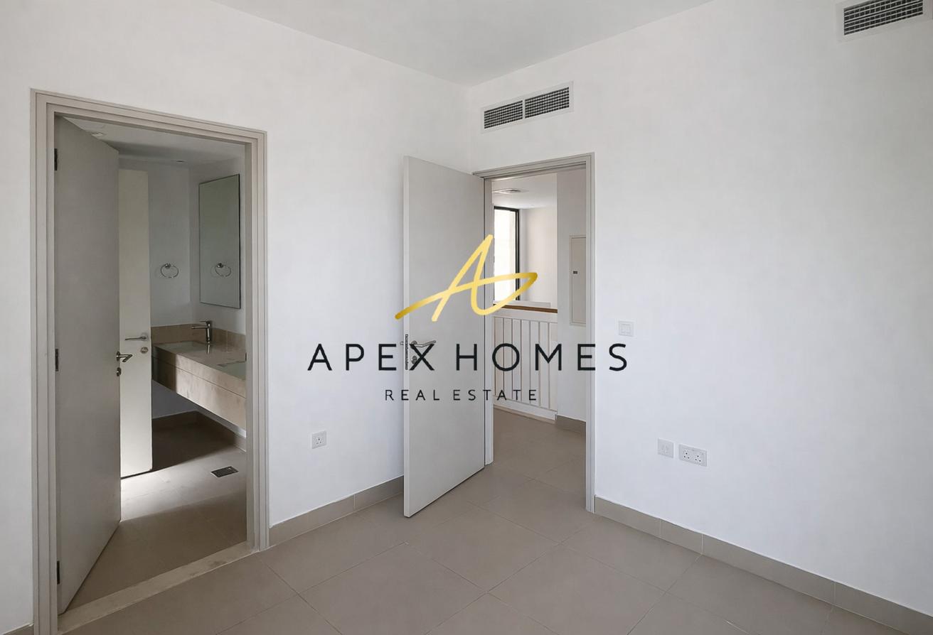 Family Villa | Green Belt | Parkside photo 17