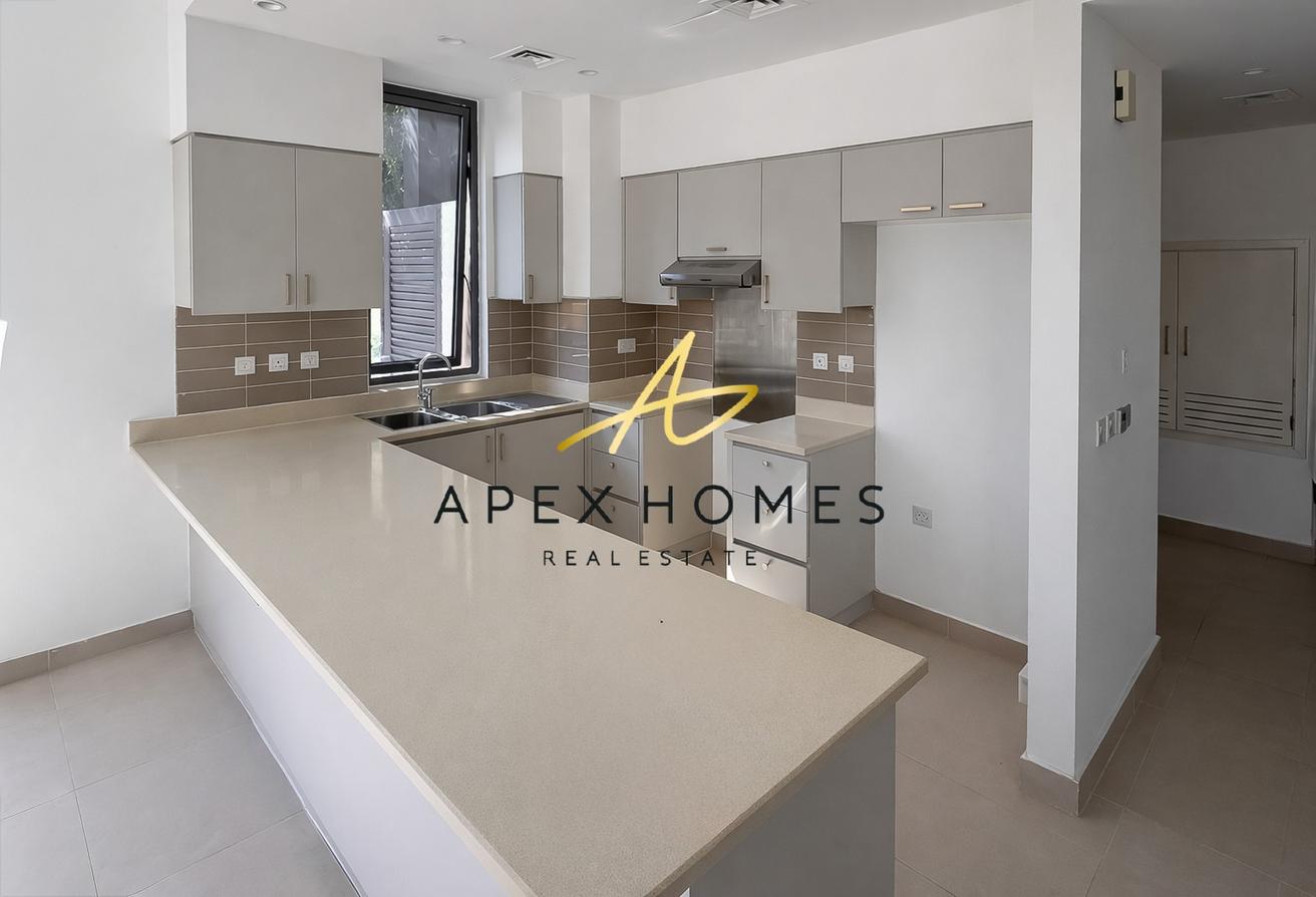 Family Villa | Green Belt | Parkside photo 10