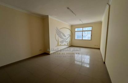 Apartment - 2 - 2 for rent in Al Khan Corniche - Al Khan - Sharjah