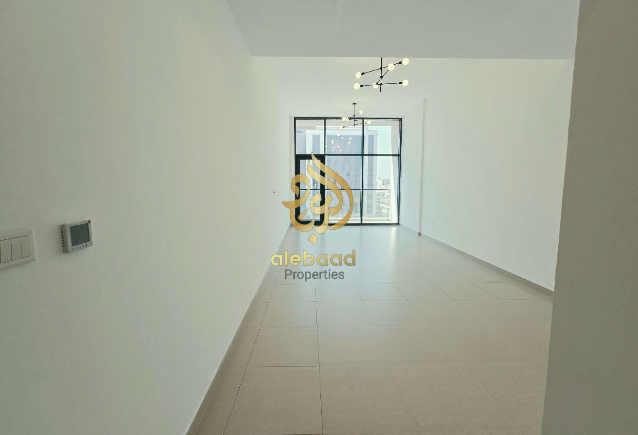 2Bhk Flat Available For Family! With Maid Room photo 9
