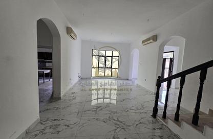 Villa - 4 - 4 for rent in Al Falaj - Al Riqqa - Sharjah