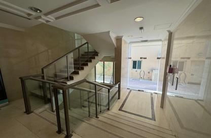 Office Space - Studio - 1 Bathroom for rent in Al Niyadat - Al Ain