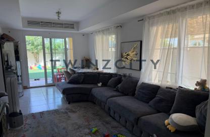 Villa - 2 Bedrooms - 2 Bathrooms for sale in Springs 11 - The Springs - Dubai