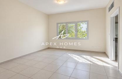 Villa - 4 - 4 for rent in Meadows 4 - Meadows - Dubai Villa - 4 - 4 for rent in Meadows 4 - Meadows - Dubai