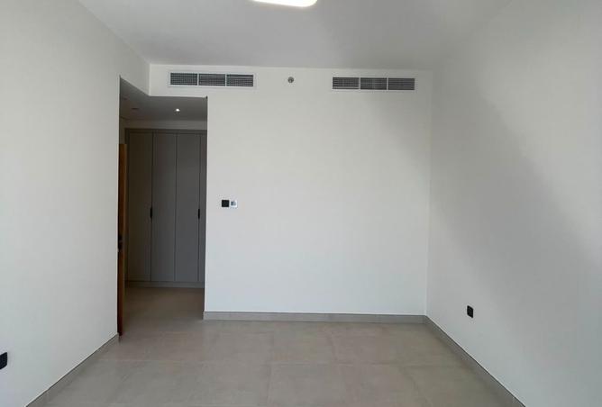 124275169 - Property Image 3