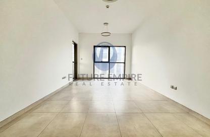 Apartment - 1 Bedroom - 2 Bathrooms for rent in Al Fahad 9 Building - Jumeirah Garden City - Al Satwa - Dubai