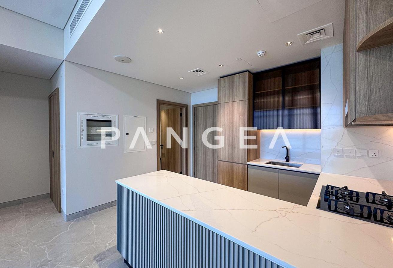 Corner Unit | Pool Facing | Flexible Cheques photo 6