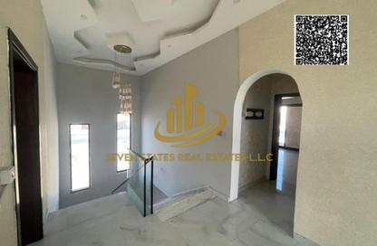 Villa - 5 Bedrooms - 6 Bathrooms for rent in Al Yasmeen 1 - Al Yasmeen - Ajman