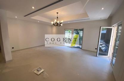 Villa - 5 - 6 for rent in Umm Suqeim 1 Villas - Umm Suqeim 1 - Umm Suqeim - Dubai
