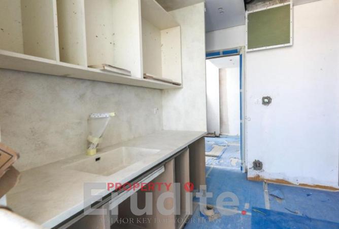 73113836 - Property Image 3